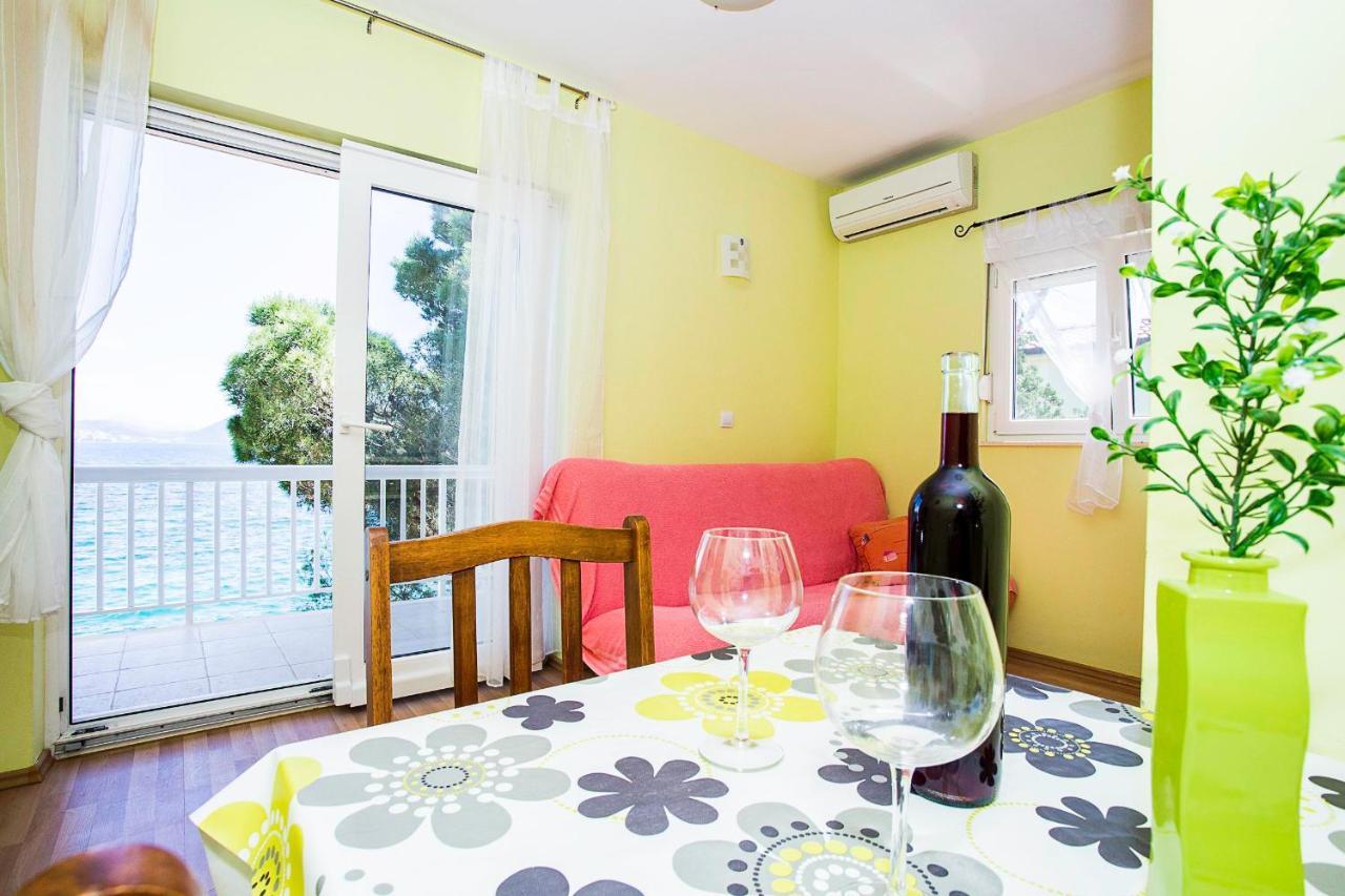 Apartments Krsticevic เคล็ค ภายนอก รูปภาพ