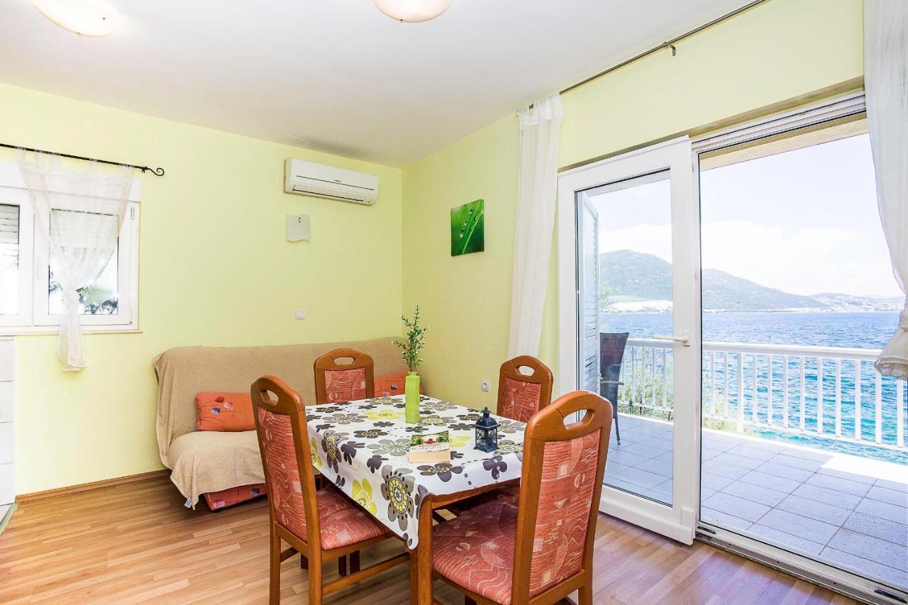 Apartments Krsticevic เคล็ค ภายนอก รูปภาพ